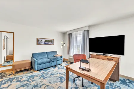 Hampton Inn & Suites by Hilton Kenosha Pleasant Prairie