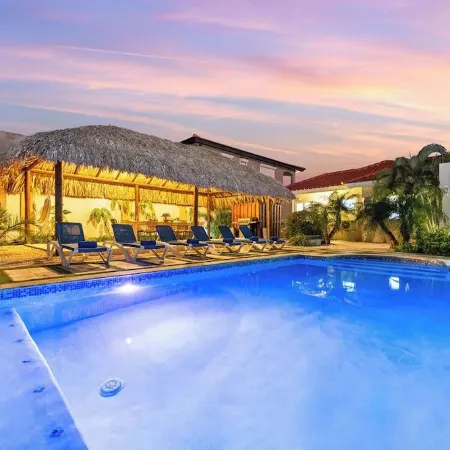 7BR Oasis in Paradise on One Happy Island
