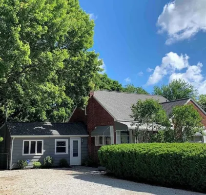 Melodic Forest~Hot Tub, Music Studio, Close to Wineries, Erie & Cleveland