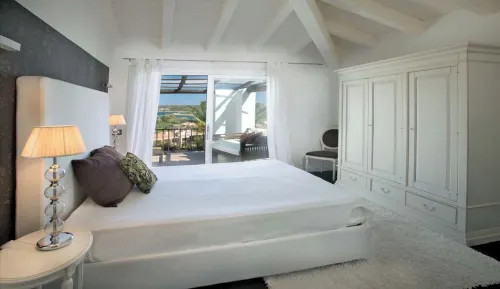 Bellissimo Appartamento Fronte Mare Liscia di Vacca Porto Cervo