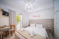 City Center Studios by Cretan Houses