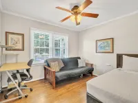 Family-Friendly 3/2 Home Near Prisma, Fenced Yard Hotels in Dunean