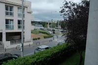 1 Bedroom Apartment in Courbevoie