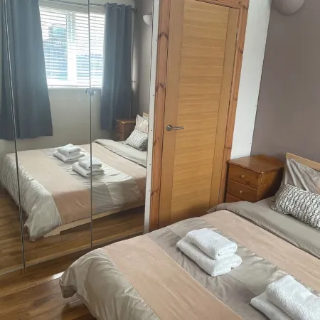 Cute Cottage Central Bathgate