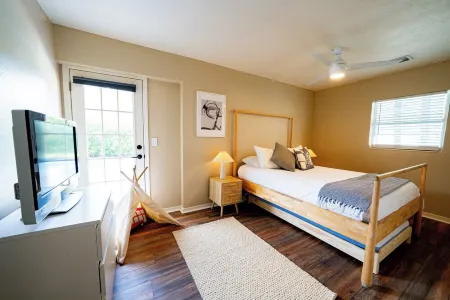 Private Pool + Game Room Near AMI Beach - NEW