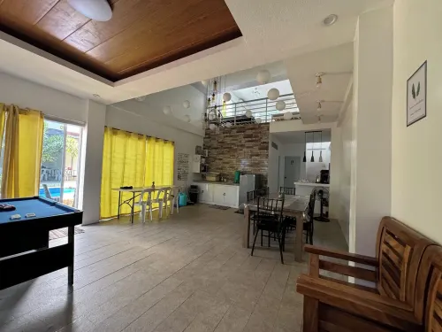 Charming 3-bedroom fully AC small villa w/pool, gazebo and garden in Santa Rosa.