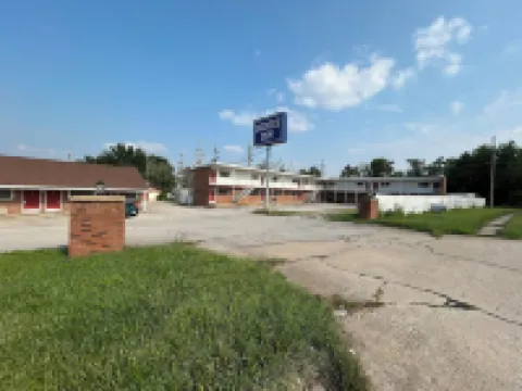 Budget Inn Mexico MO on US 54 Hotels in Mexico