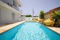 R&V Combate Beach House for 12 with Private Pool - Pools