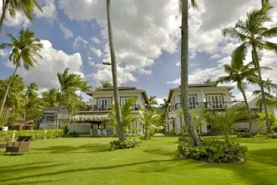 Villa C Las Terrenas 3BR 5BDS 8PAX Front Beach Villas Complex