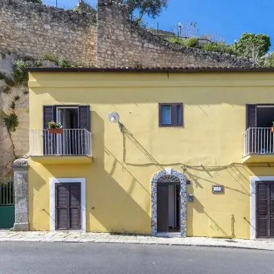 Ibla in the Heart Entire apartment with private en-suite bathrooms.