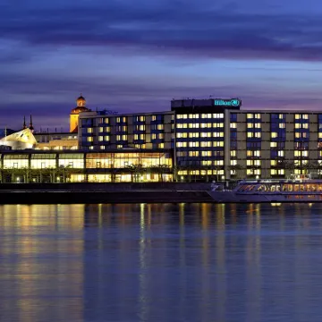 Hilton Mainz Отели рядом с достопримечательностью «Оберштадт»