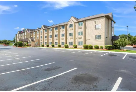 Motel 6 Atlanta Smyrna Ballpark
