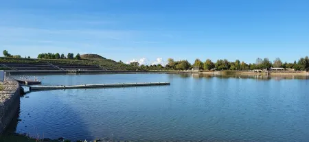 Appartement T2 Équipé Отели в г. Монтё