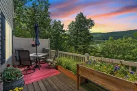 HotTub, EV Charger, Outdoor BBQ, Free Pool Pass, Maintain View, Pet&Kid Friendly