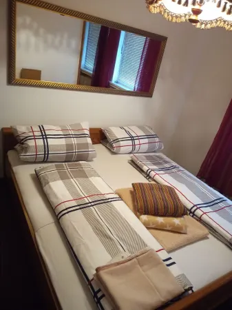 Hexenstube Endora in Harz style, handmade furniture, WLAN, pet-friendly Отели в г. Хоегайсс