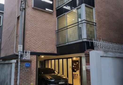 더블라썸 연남 게스트하우스