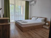 Cozy 1-bedroom apartment in awesome Sofia with WiFi, AC Hotels in Banishora
