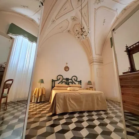 GRELIU 1860 how to live elegantly in your own home short lease