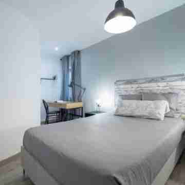 Apartment in El Mercat Rooms