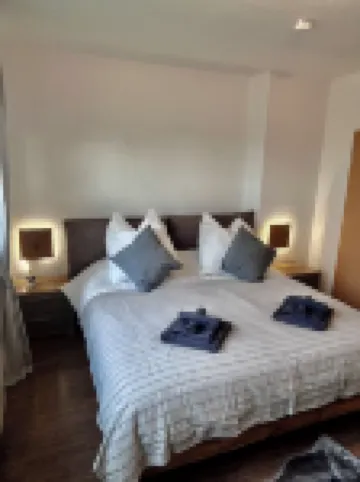 Apartment near Hannibal Center