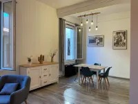 Joli T2 Dans le Centre de Mèze Hotels in Meze