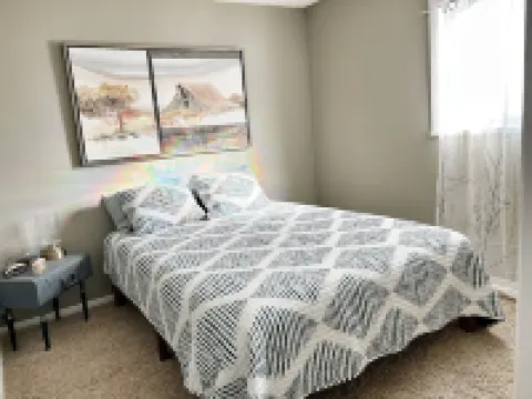 Hunters, Travel Wrk Friendly- Near Downtown, Hospital, Fishing -Office Wifi