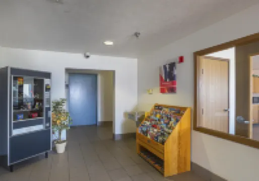Motel 6 Omaha, NE - IAT West