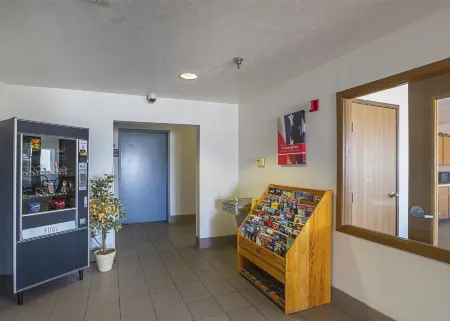 Motel 6 Omaha, NE - IAT West Отели в г. Ричленд VII
