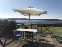 Havre de Paix les Pieds Dans L'eau