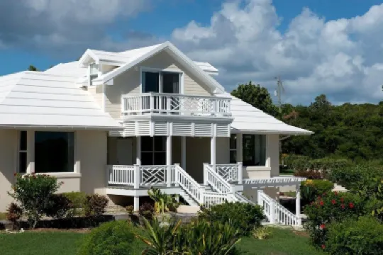 Driftwood 4 Bedroom Home Hotels in 