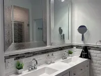 Architecturally designed  4 bedroom home walking distance to downtown Wayzata Hotels in Wayzata