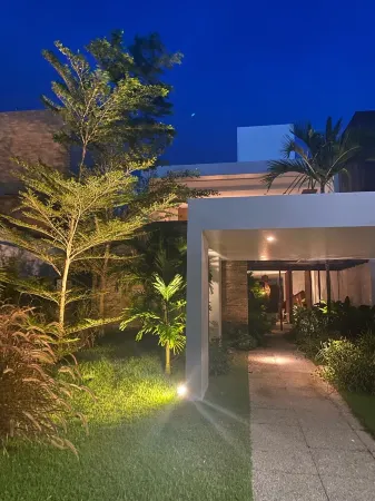 Casa Bossa, Design "foot in the sand" Отели рядом с достопримечательностью «Hibiscus Beach Club»