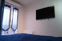 Lovely 2-room apartment near Paris. Spacious. RER E, line 11. A3 and 86. Hotel a Rosny-sous-Bois