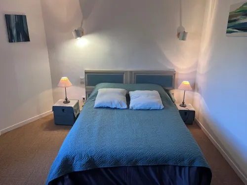 Gorge nesting box Hotels in Montolieu