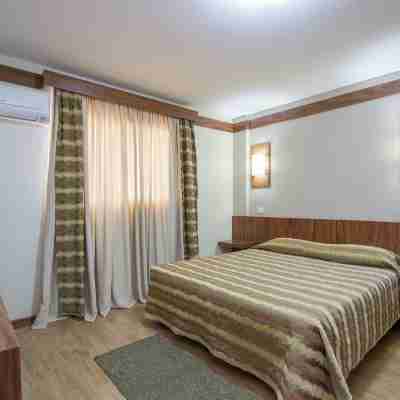 Hotel le Canard Lages Rooms
