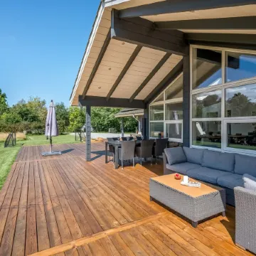 "Alrike" - 850m from the Sea