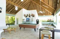 Lux Richmond Retreat