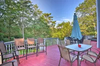 Hot Tub & Fire Pit: Waterfront Lake Harmony Home - balcony
