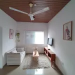 Charming 1-bedroom apartment with AC, WiFi and 24/7 power supply in  Adenta Hotel a Adenta Municipality