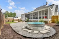 Luxury Memphis Musical Estate | Pool | Games!