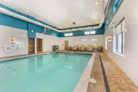 Best Western Plus Franciscan Square Inn and Suites Steubenville Hotels in Weirton