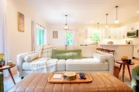 Cozy Retreat ~ Fall Views ~ Firepit ~ Lake Access Hotels in Almira Township