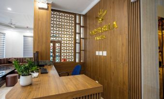 Victoria Hotel MC - by BAY LUXURY