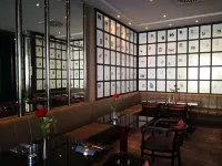 茨維考第一酒店 - 早餐