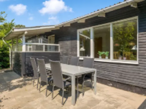 "France" - 5km from the sea