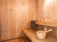 "Annestine" - 200m from the Sea Hotels in Hals