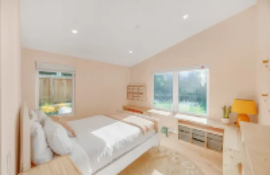 Boulder Indoor-Outdoor Oasis