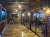 Full house with breathtaking views Hotels in Dota