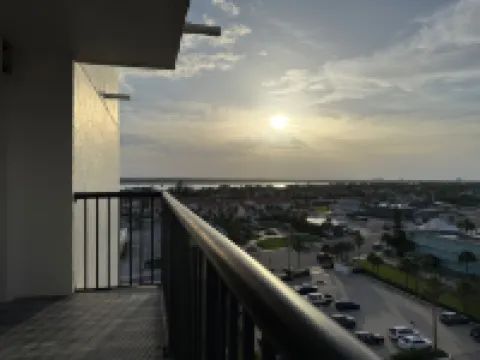 特大床海景代託納海灘