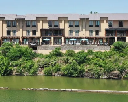 Hidden Falls Inn Hoteles en Marble Falls